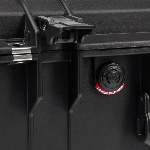 Peli SCHUTZKOFFER 1555 AIR TREKPAK-EINSATZ Ausrüstungsbox SCHWARZ 6 Peli SCHUTZKOFFER 1555 AIR TREKPAK-EINSATZ Ausrüstungsbox SCHWARZ – Bild 4