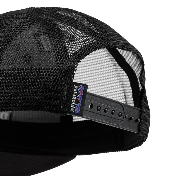 Patagonia P-6 LOGO TRUCKER HAT Unisex Mütze BLACK 5 Patagonia P-6 LOGO TRUCKER HAT Unisex Mütze BLACK – Bild 3